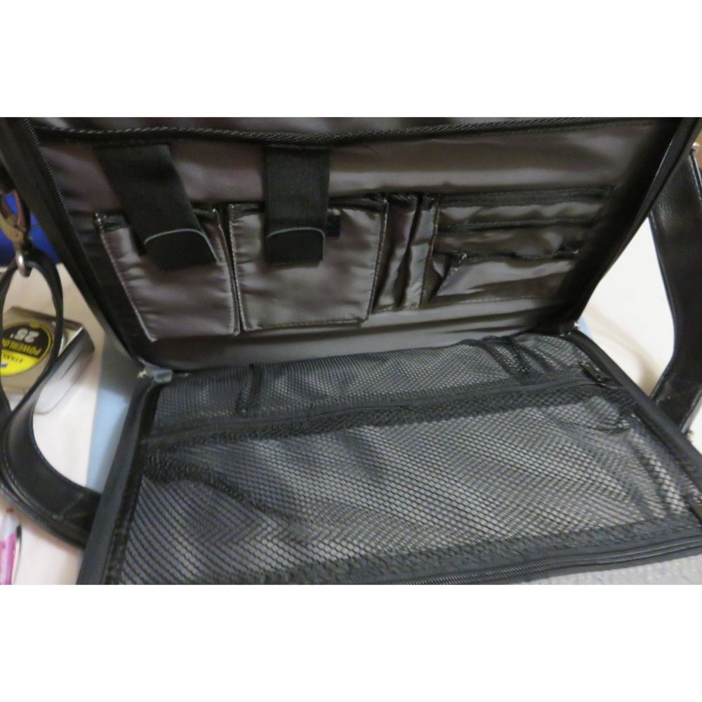 Dell Leather Computer/ Laptop/ Messenger Bag View 3